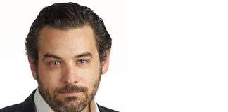 5 vor 12 Christoph Eder, corporAID Team