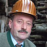 „Holz ist ein Perpetuum mobile“ Herbert Grill , Chef-Holzeinkäufer bei Lenzing