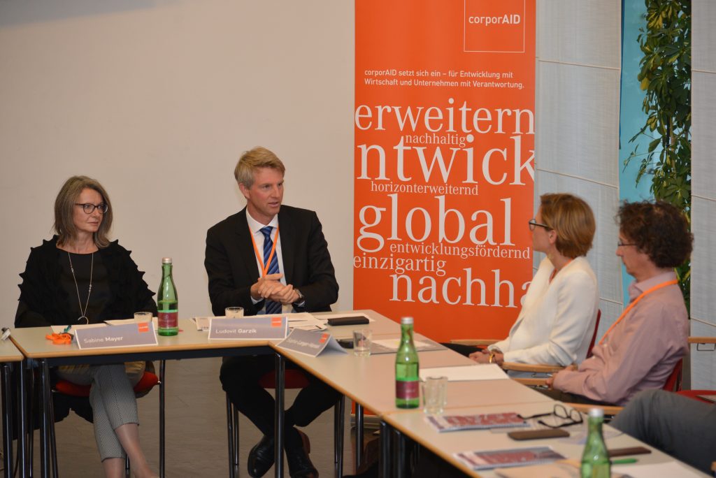 corporAID Multilogue: Affordable Excellence (4. Oktober 2018)