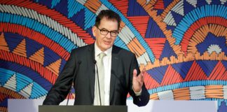 Neuer Entwicklungsinvestitionsfonds für Afrika Bundesentwicklungsminister Gerd Mueller, CSU, spricht bei Africaconnect.