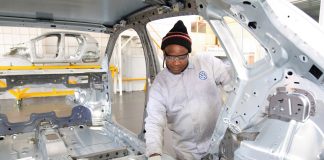 Fahrversuche in Afrika