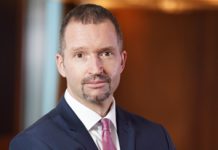 Genauer Blick Clemens Machal, Wirtschaftsdelegierter in Zentralasien