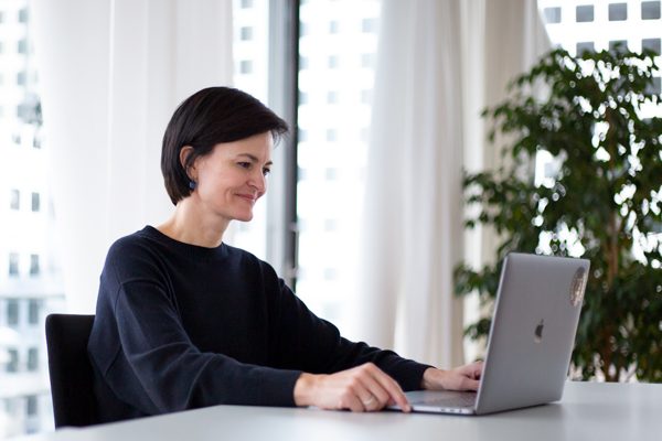 Elisabeth Engelbrechtsmüller-Strauß, Fronius